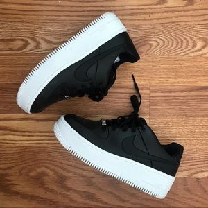 Nike Air Force Sage Low